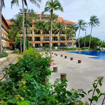 Hon Rom Central Beach Resort Mui Ne Exterior foto