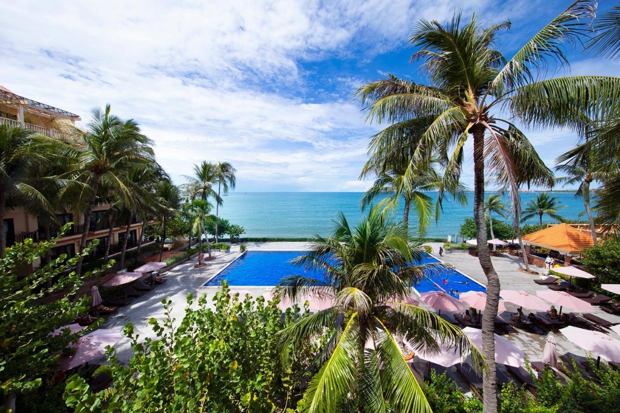 Hon Rom Central Beach Resort Mui Ne Exterior foto